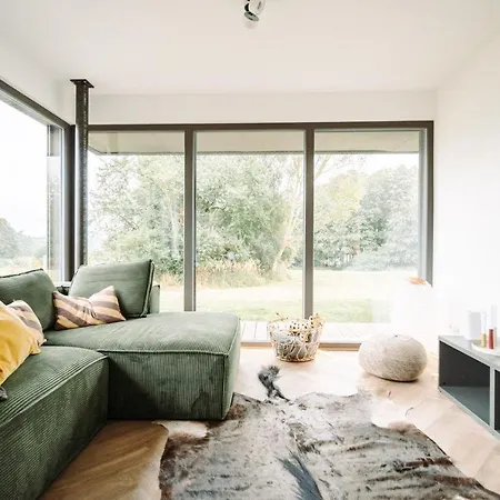 Ferienwohnung-cleo * Mirow