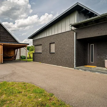 Ferienwohnung-cleo * Mirow